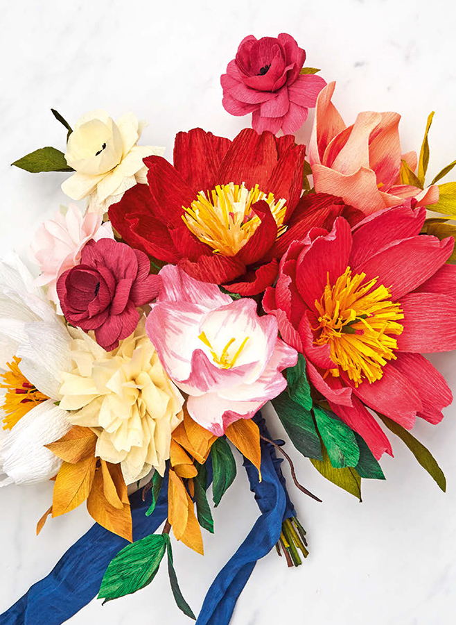 Handcrafted paper flowers are experiencing a revival becoming increasingly - photo 6