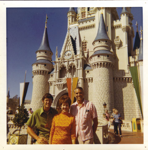 Alan Coats with his parents Evelyn and Claude Coats in front of Cinderellas - photo 7