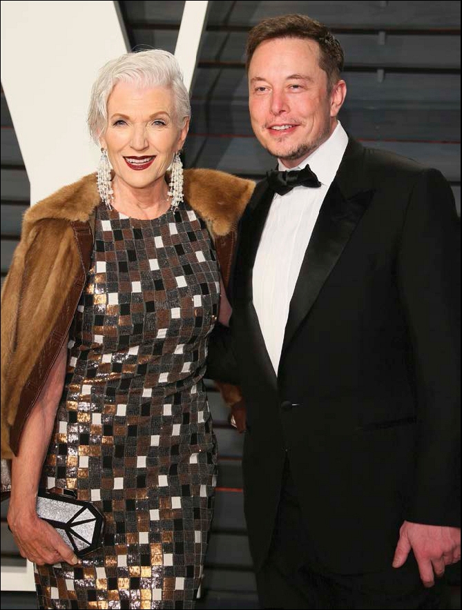 Elon with his mother Maye She taught her children to be independent and work - photo 5