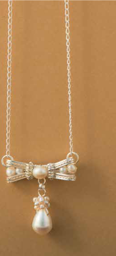 This dainty design uses fancy square wires to create intricate detailing and a - photo 21