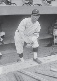 The Yankees made Roger Peckinpaugh at twenty-three the youngest manager in - photo 2