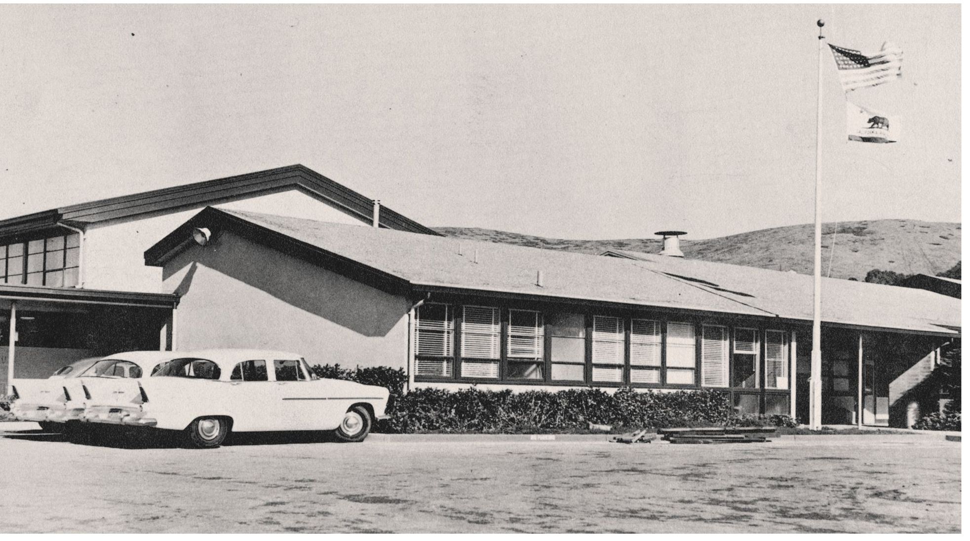 Pacific Manor School was originally built on a parcel with part of the Ocean - photo 8