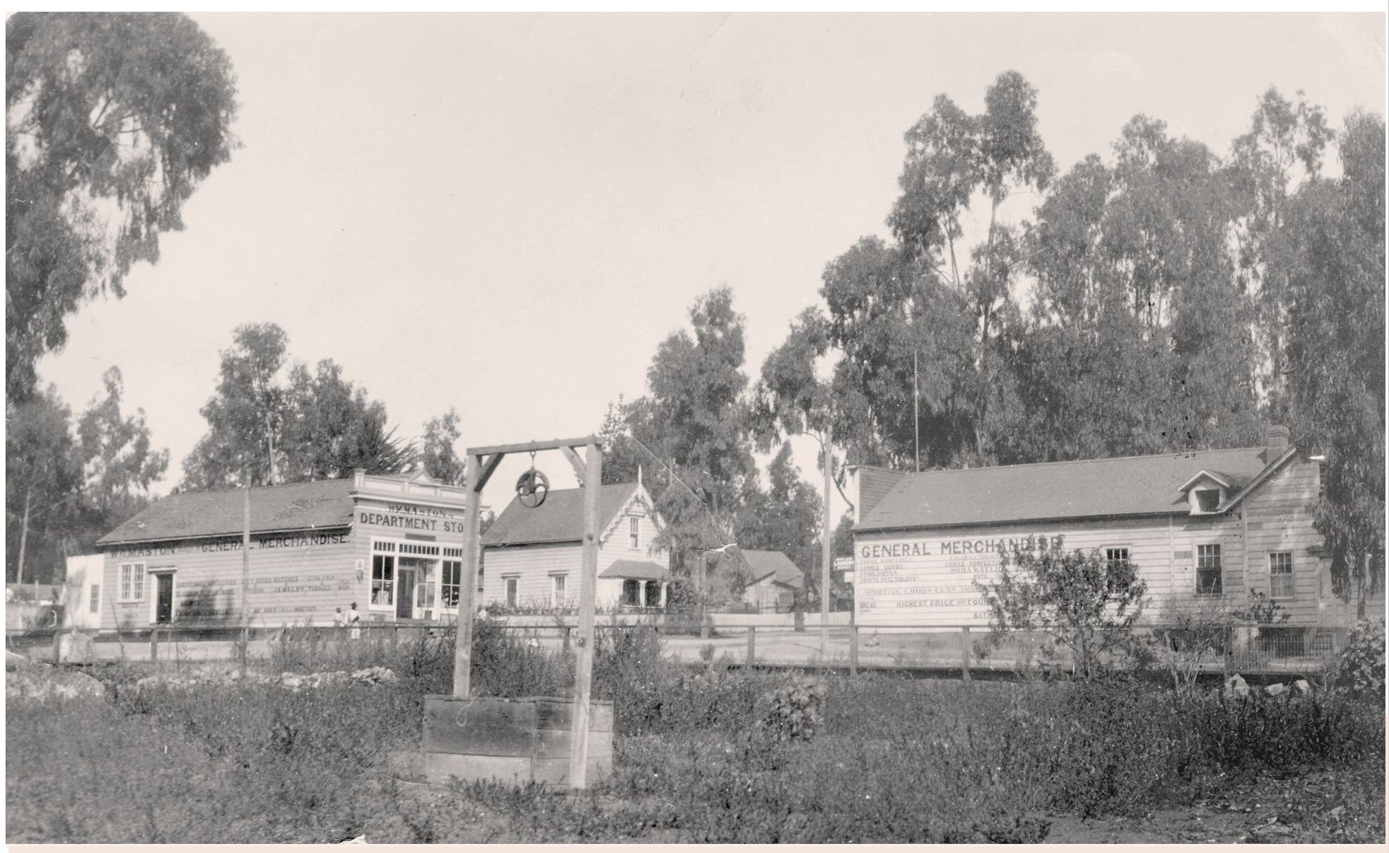 This is Morro Bay Boulevard and Main Street about 1900 The building on the - photo 3