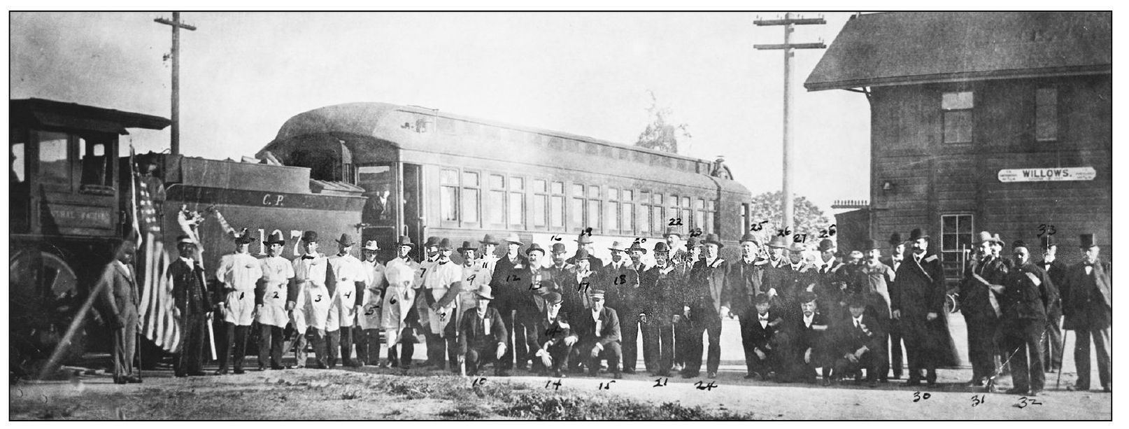 This train was photographed around 1900 at the Willows Depot with dignitaries - photo 8