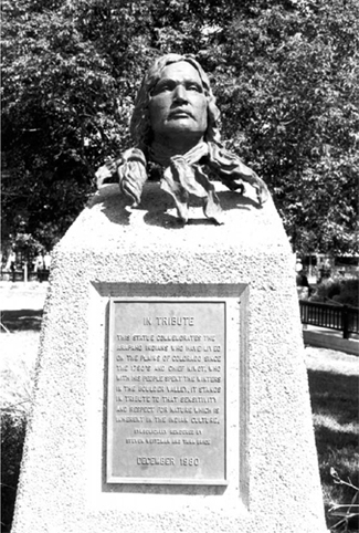 Chief Niwots bronze bust on the Boulder County Courthouse lawn commemorates - photo 3