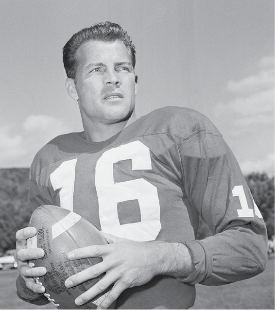 Long before he became a household name as a broadcaster Frank Gifford was an - photo 10