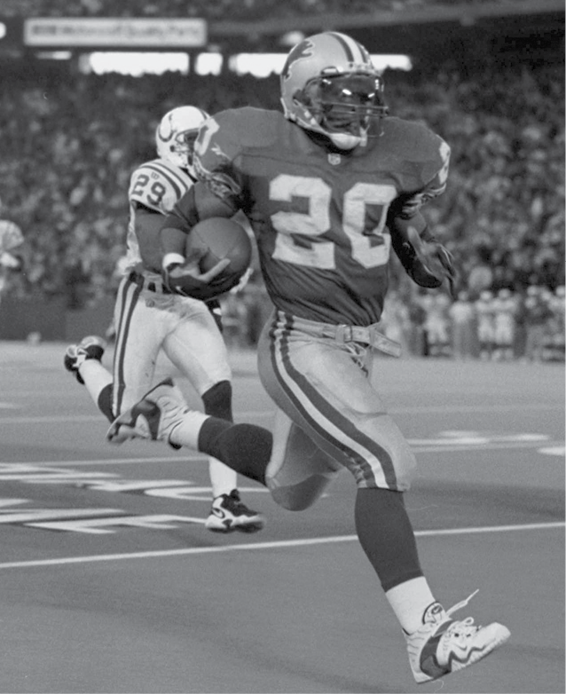 Barry Sanders was one of the most electrifying players in NFL history during - photo 12