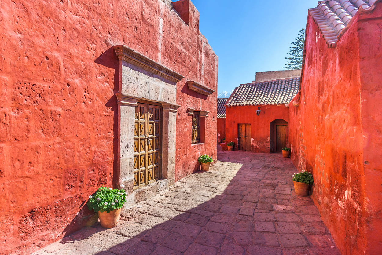 Monasterio de Santa Catalina Cut off from the outside world until 1970 this - photo 8