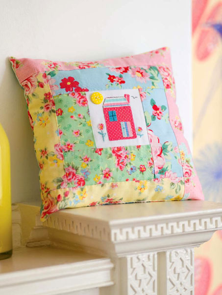 This homely design featuring a pretty polka dot house surrounded by flowers is - photo 10