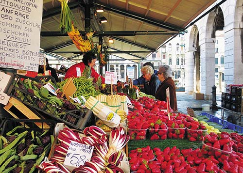 Venice vegetable market Roman Forum - photo 14