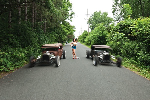 Vintage pinup-girl fashions and hairstyles are popular with many female rat rod - photo 4