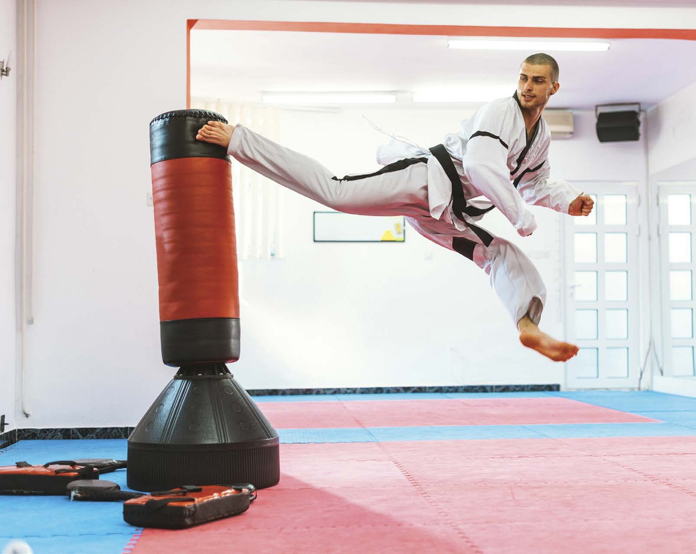 There are several kicking techniques in tae kwon do and each of them can be - photo 9