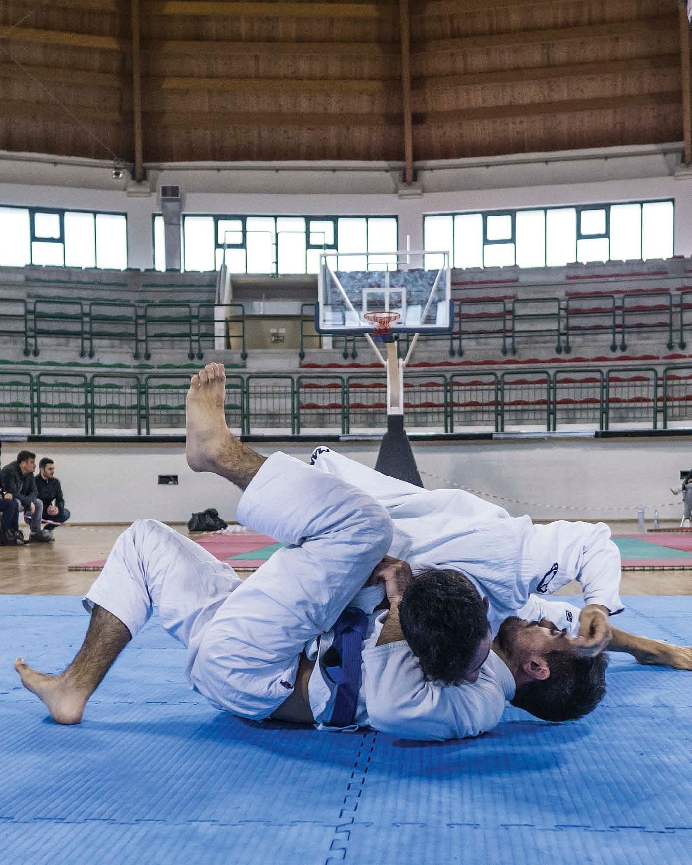 Brazilian jujitsu can look scary Its actually a very safe sport when the - photo 2