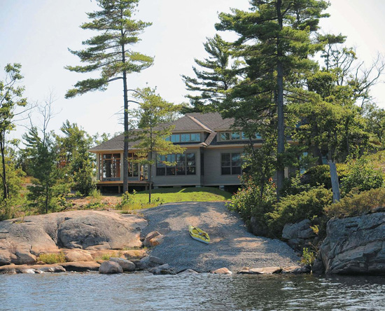 Modular manufacturer Royal Homes in Canada built this cottage on Starr Island - photo 6