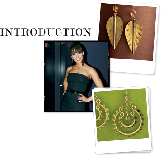 Singer Alicia Keys wears the I love to wear earrings They are usually the - photo 6