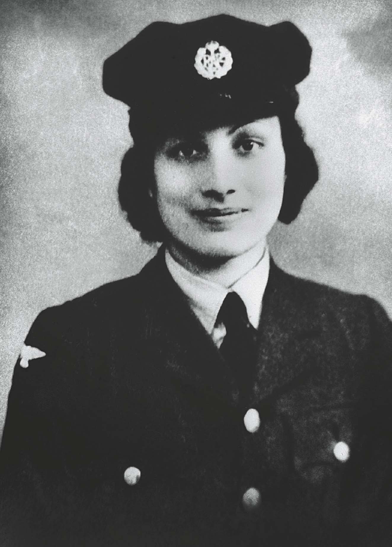 Noor Inayat Khan 1943 Noor Inayat Khan was born in Russia to a father from - photo 5