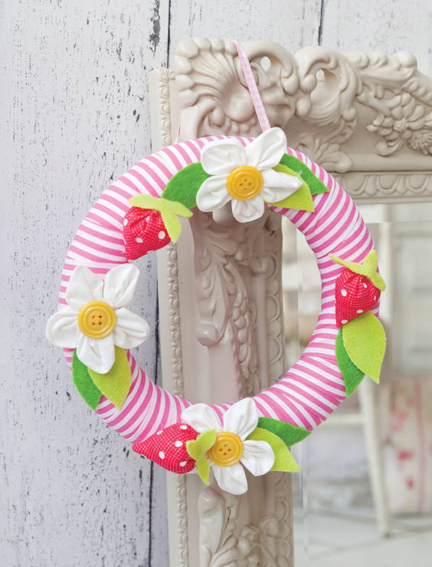 You will need Polystyrene ring wreath form 8in 20cm diameter Striped cotton - photo 4