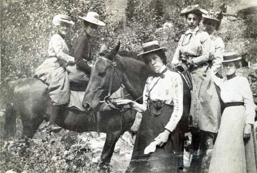 By the early 1900s most women abandoned sidesaddles and began wearing split - photo 5