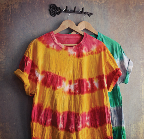 This House Colors Tie-Dye Shirt is always really fun when you have a lot of - photo 4