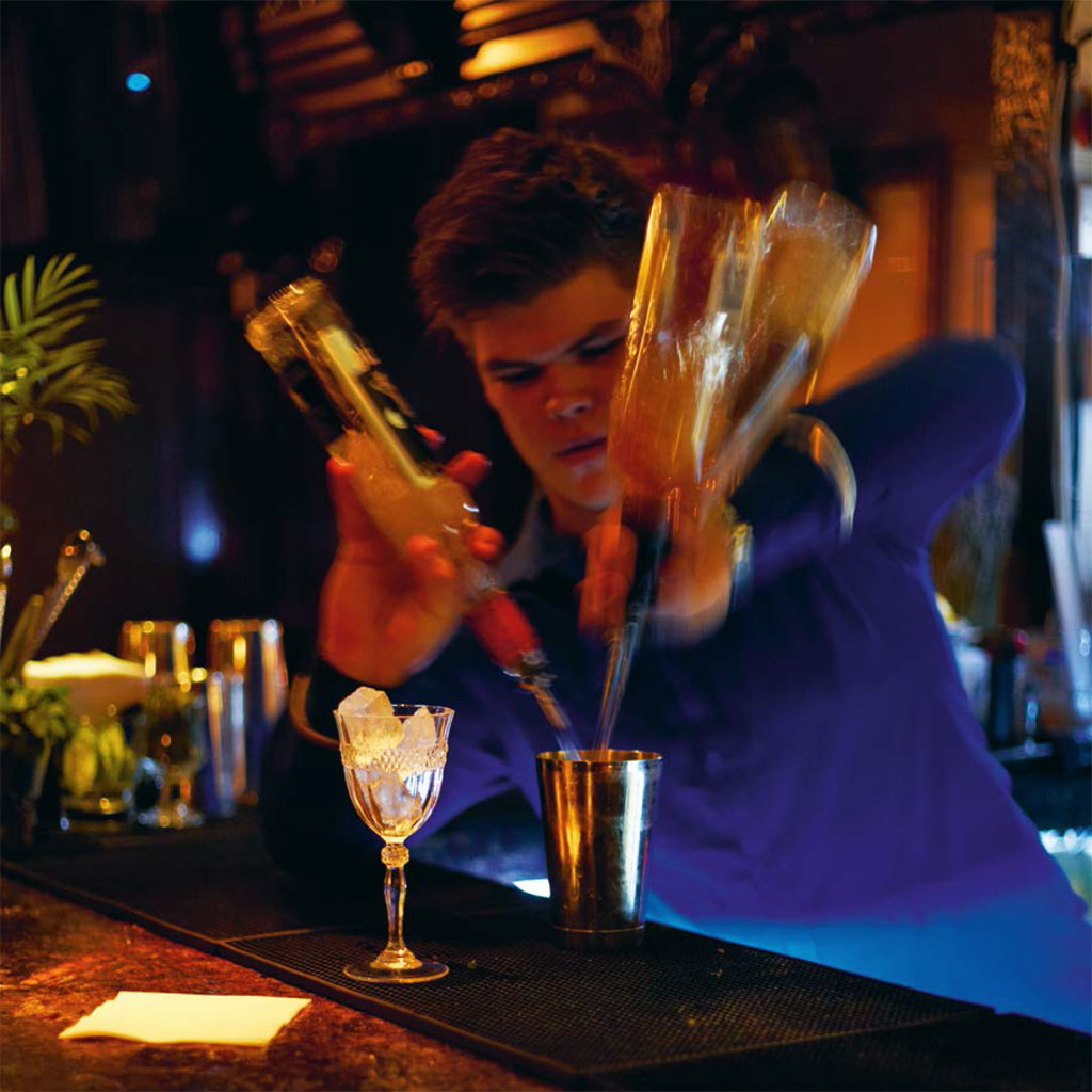 COCKTAILS London is the undisputed cocktail capital of the world Its stars - photo 7