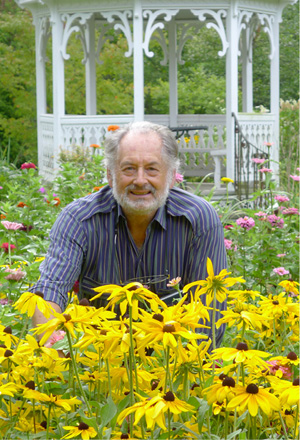 Author Derek Fell in a planting of Rudbeckia Indian Summer at Cedaridge Farm I - photo 4