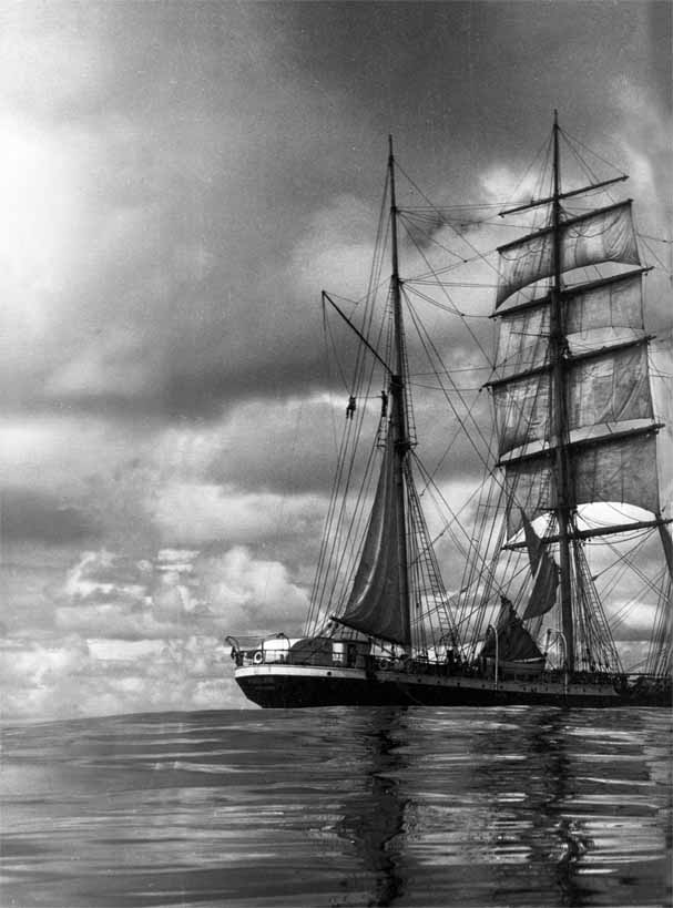 Square Rigger Days Autobiographies of Sail EDITED BY Charles W Domville-Fife - photo 2