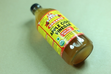 image by Rajya Laxmi T here are two types of Apple Cider Vinegar names organic - photo 11