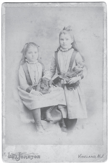 Etta Schureman age 4 Ellen Nan Schureman Ettas sister and the authors - photo 12