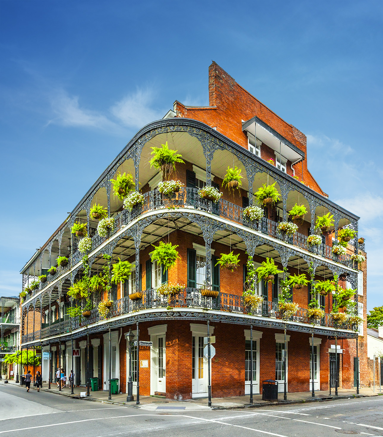 New Orleans French Quarter architecture TRAVELVIEW SHUTTERSTOCK Walt - photo 7