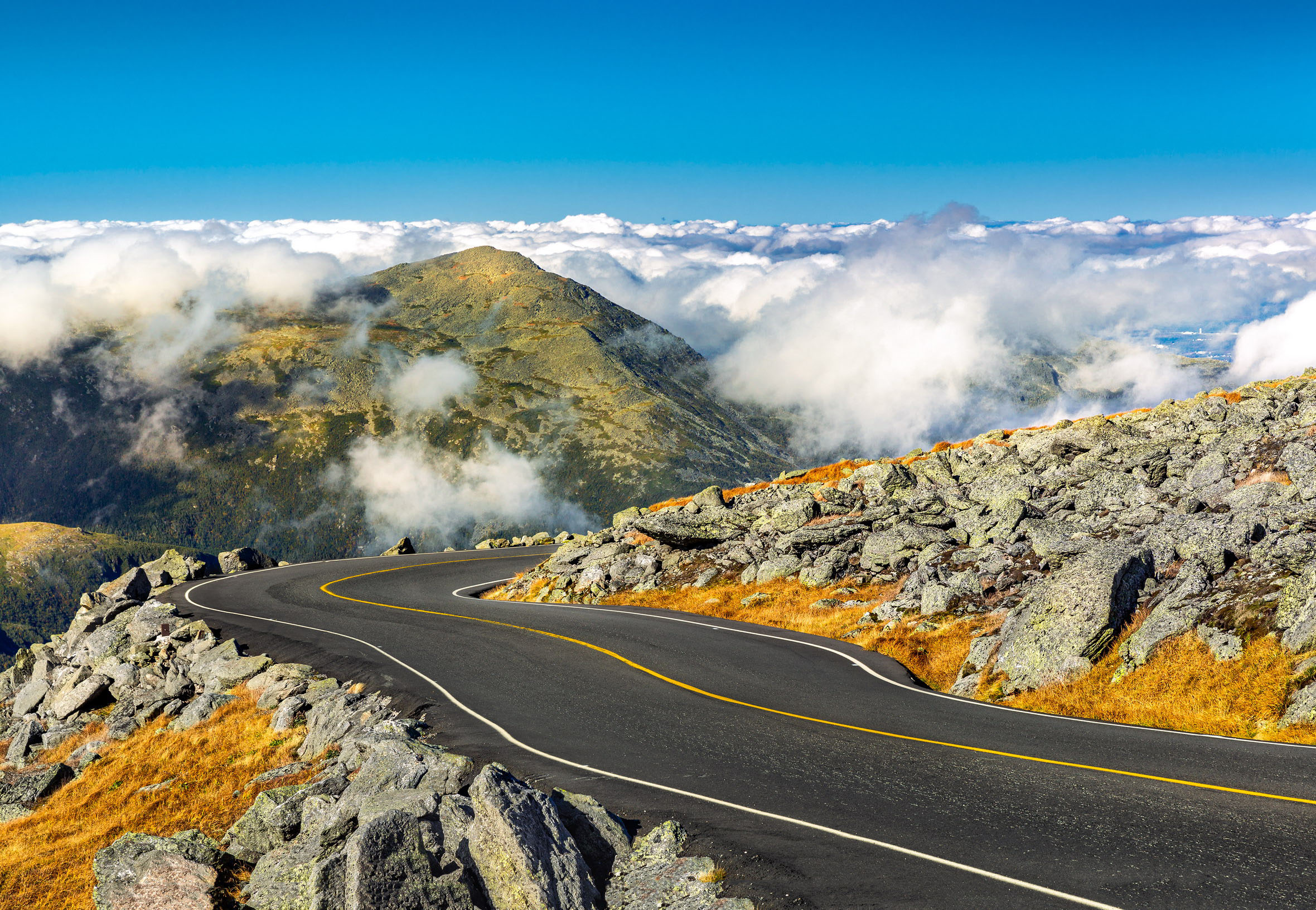 Mt Washington Mt Washington Auto Road MIHAIANDRITOIUSHUTTERSTOCK NEW - photo 4