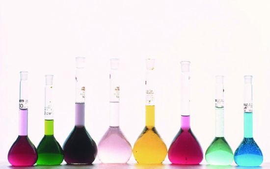 Transition elements often form colorful compounds From left the flasks above - photo 3