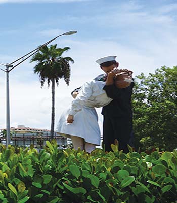 Unconditional Surrender by sculptor J Seward Johnson II on the Sarasota - photo 13