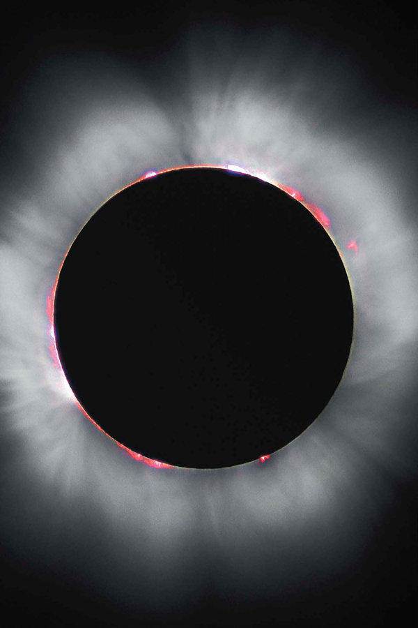 During a total solar eclipse the ring of plasma surrounding the sun is visible - photo 3