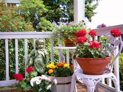 Photo 1 Container gardens add to the beauty of yourfront porch Are you really - photo 2