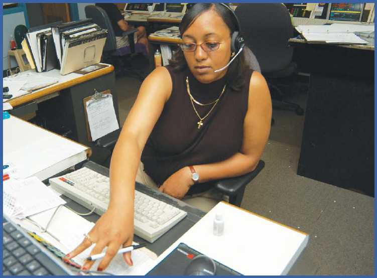 Job Shop There are 911 operators at work day and night The 911 operator - photo 6