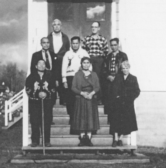 PLATE 2 THE CHIEFS WHO RECORDED THE HISTORIES 1958 Front row left to - photo 7