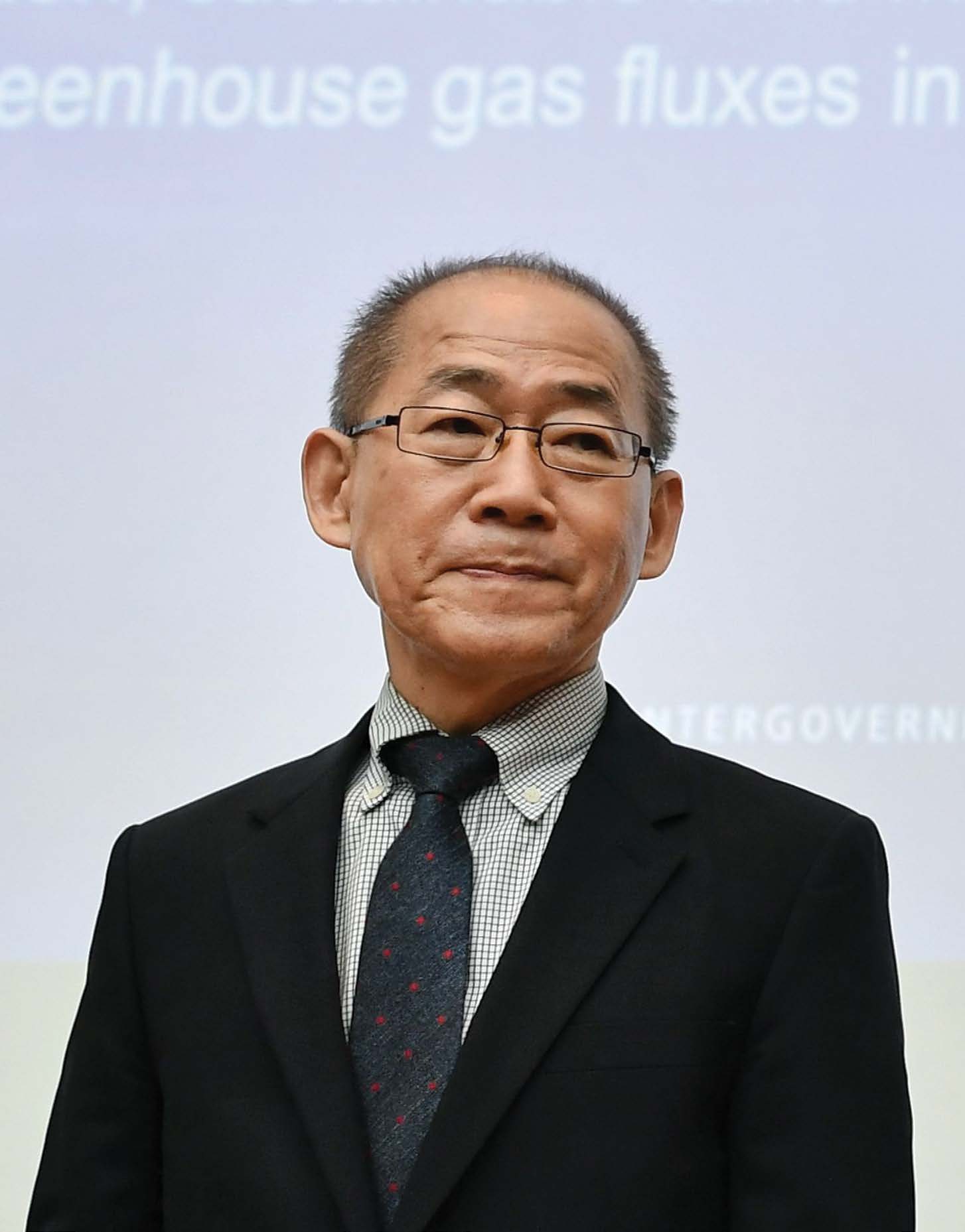 Hoesung Lee is the chair of the IPCC He is shown here at a press conference - photo 13