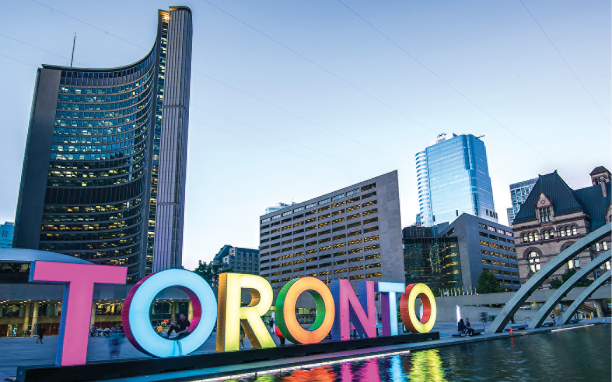 Toronto City Hall and the colorful Toronto sign in downtown at twilight - photo 15