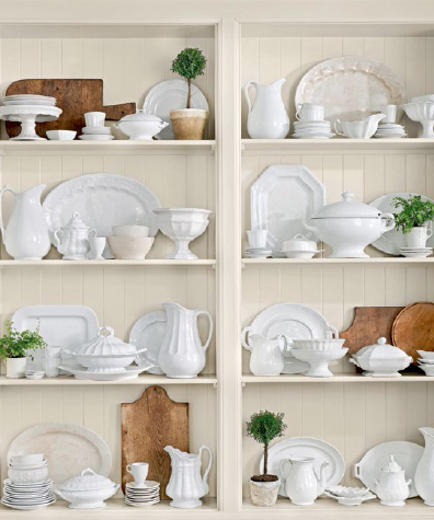 An impressive collection of eighteenth-century English ironstone serves up a - photo 10