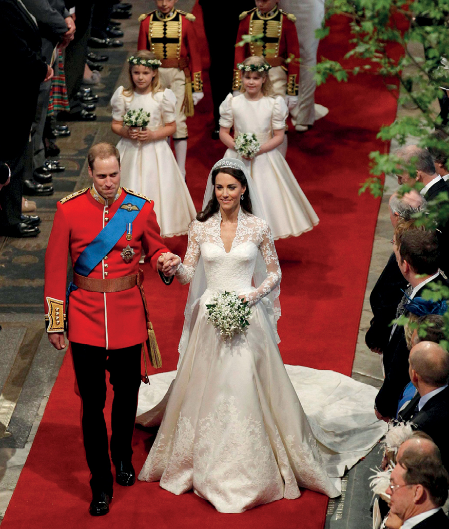 The world celebrated along with Britains Prince William and Catherine Middleton - photo 3