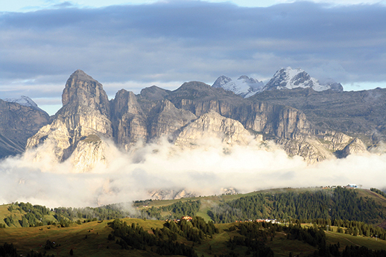 The magnificent Puez plateau seen from Passo di Valparola ROUTE SUMMARY TABLE - photo 9