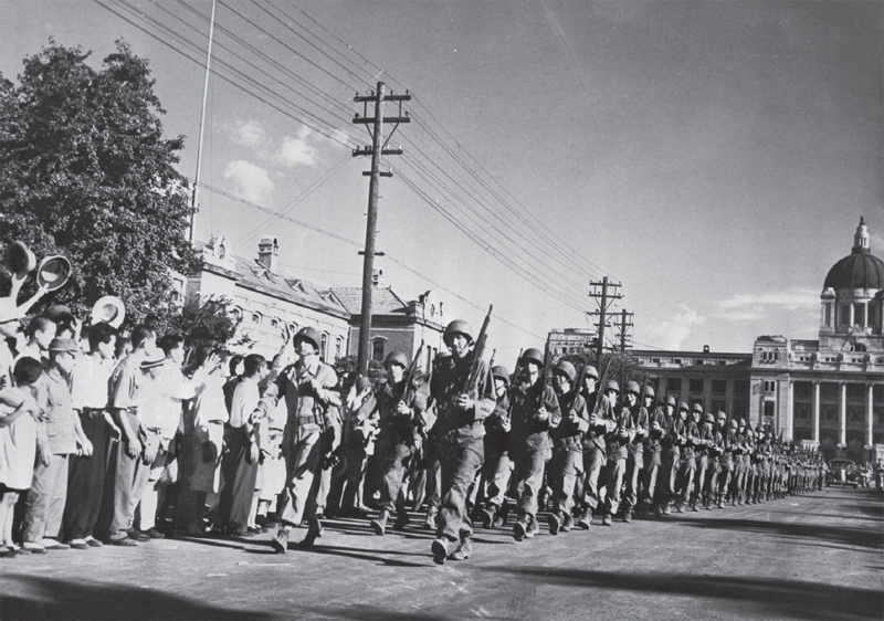 In September 1945 US troops marched into southern Korea A nation divided In - photo 7