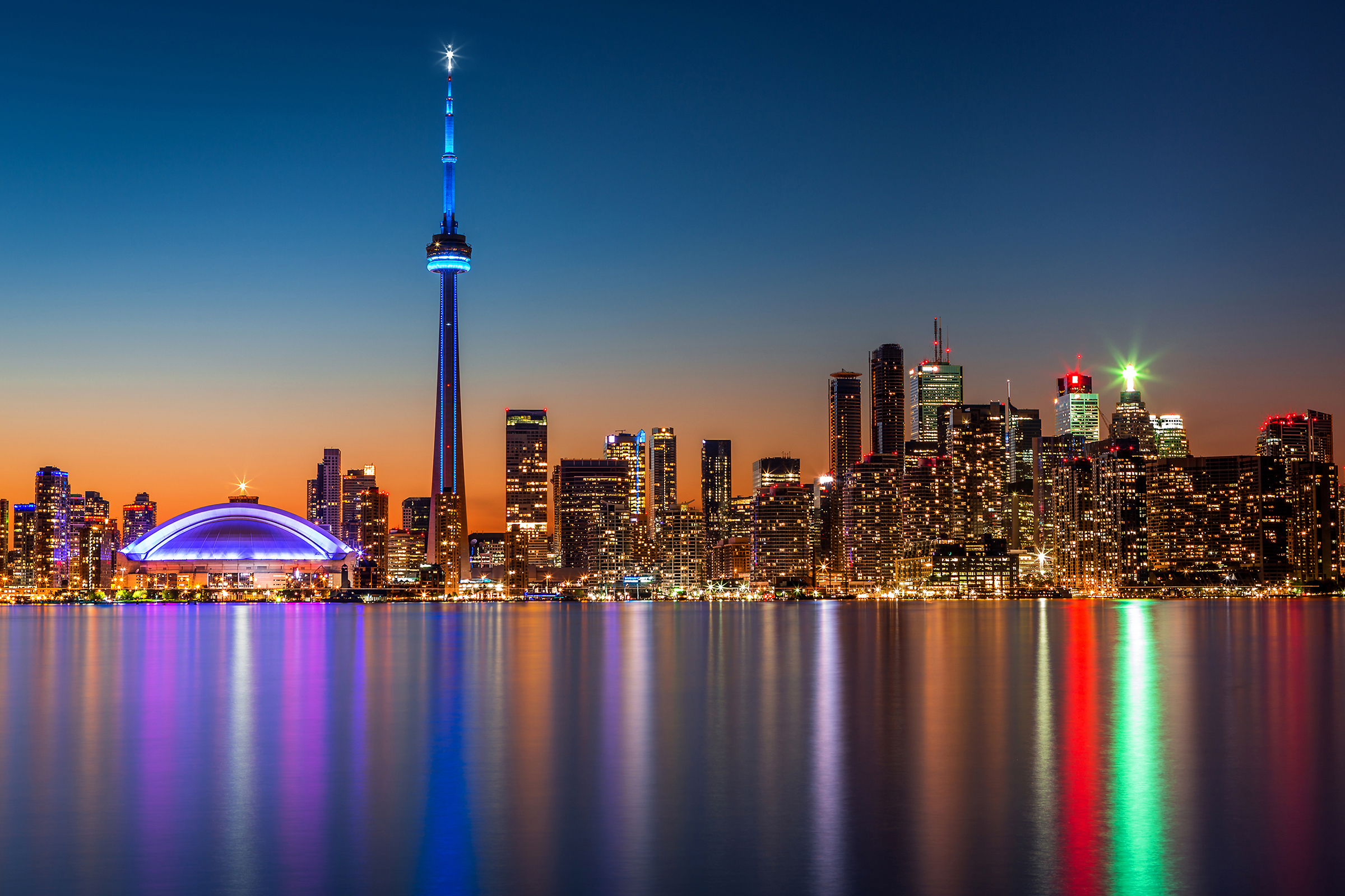 MIHAIANDRITOIUSHUTTERSTOCK CN TOWER ARCHITECT JOHN ANDREWS - photo 4