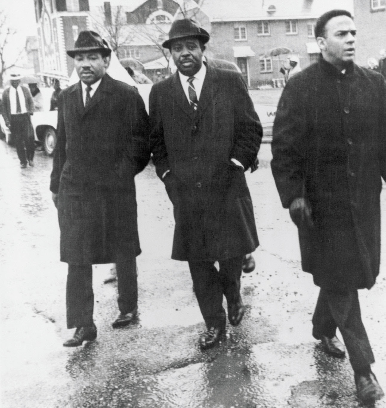 Martin Luther King Jr left along with fellow SCLC leaders Ralph Abernathy - photo 4