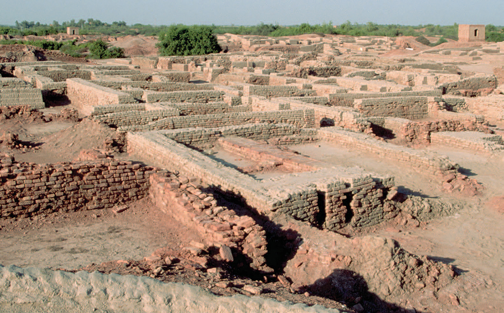 Little remains of Indus cities but we can see where streets and houses once - photo 4