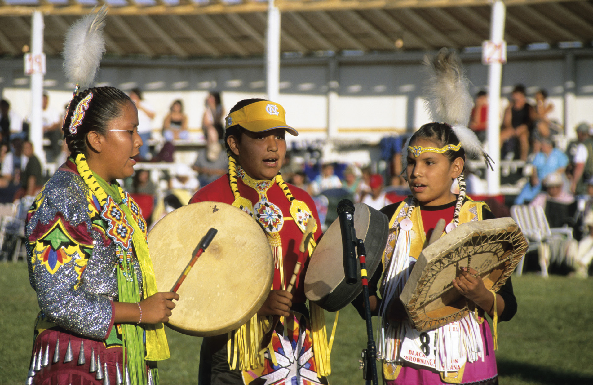 These Blackfeet children live in Montana The Blackfeet are known to be brave - photo 4