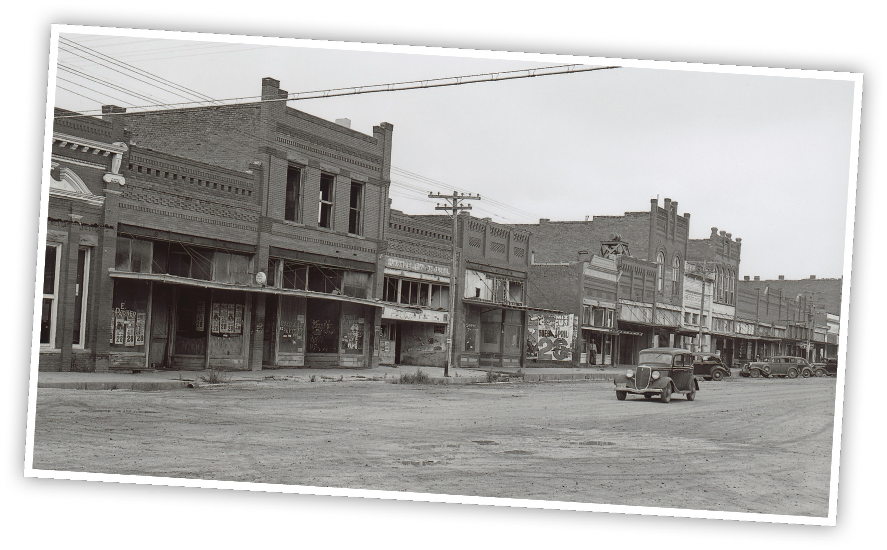 Caddo Oklahoma was just one of many bleak Dust Bowl towns Smith finds you in - photo 10