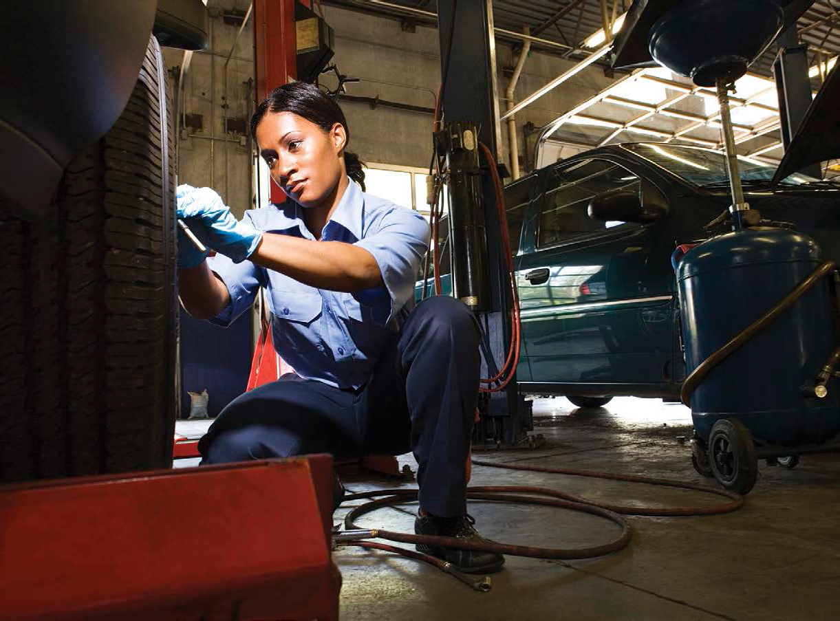 The field of auto mechanics is changing rapidly but there are still plenty of - photo 3