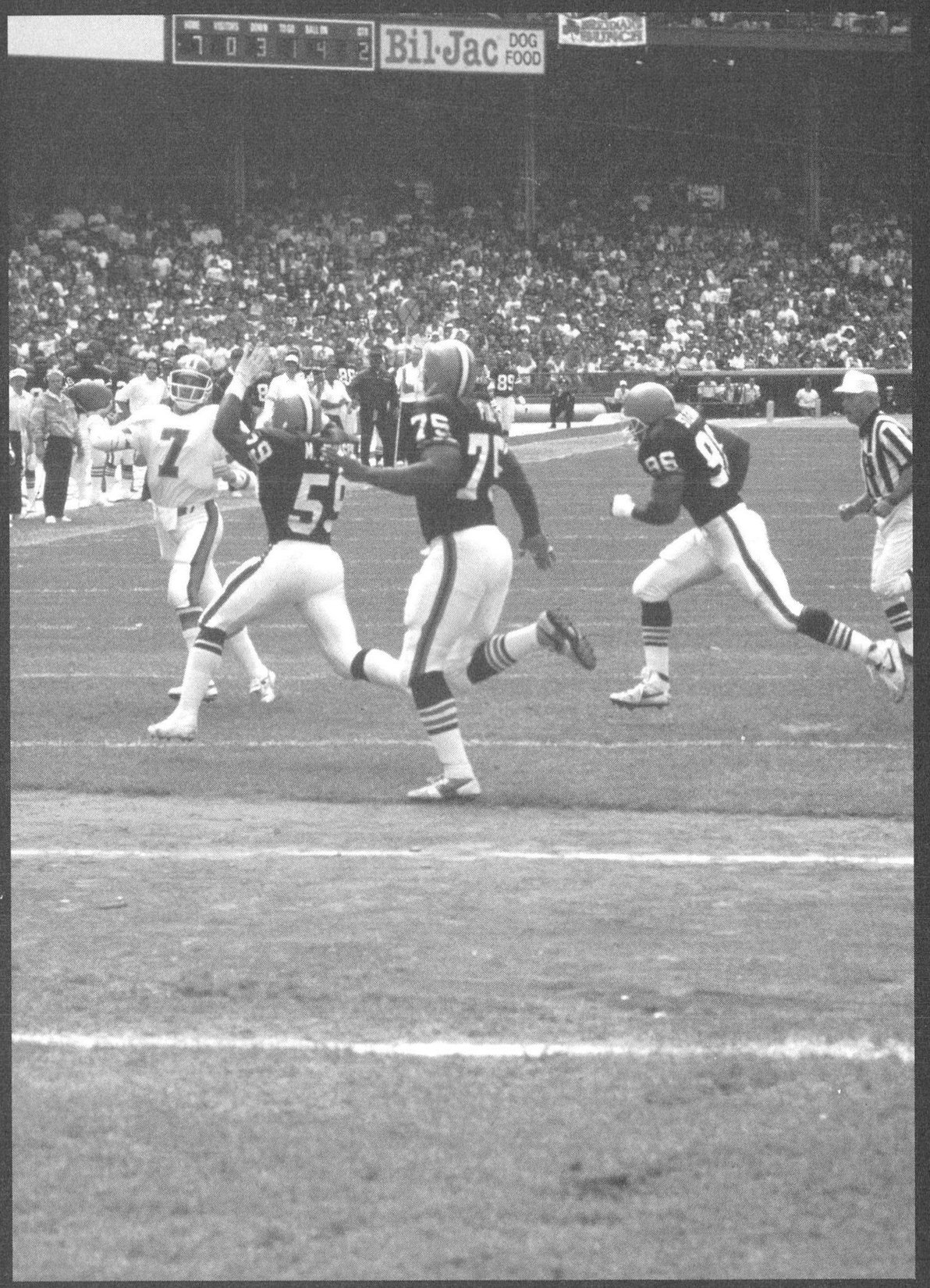 Elway is a defenses worst nightmare when hes on the run scanning the field for - photo 3