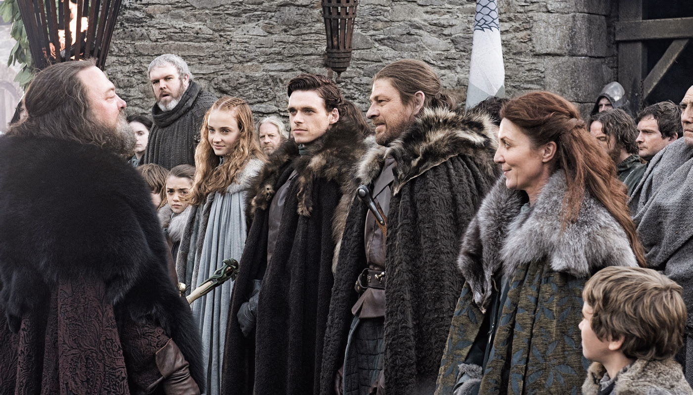 The Stark family greets King Robert Baratheon Mark Addy at WinterfellOn the - photo 3